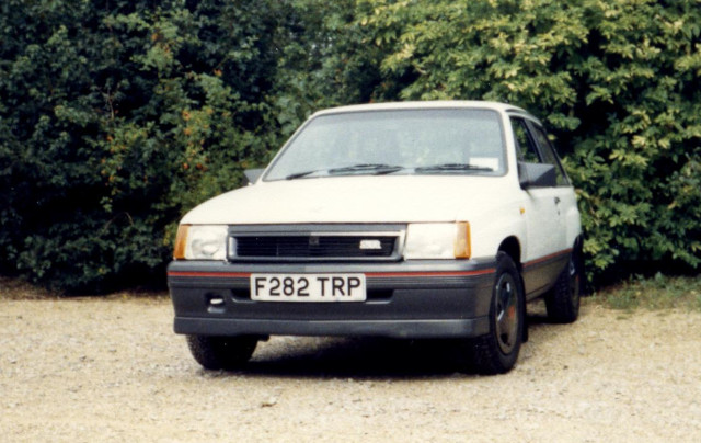 photo of white Vauxhall Nova